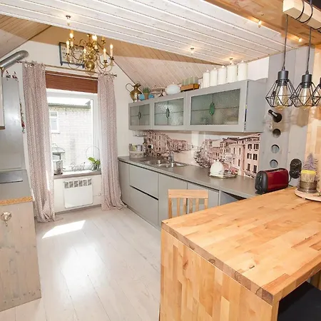 Apartament Ingrid *